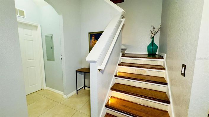 Image No.8-3 Bed Townhouse for sale