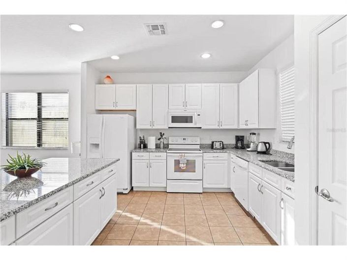 Image No.12-Propriété de 4 chambres à vendre à Davenport