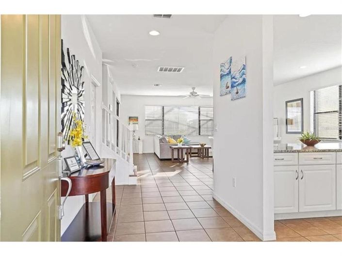 Image No.2-Propriété de 4 chambres à vendre à Davenport