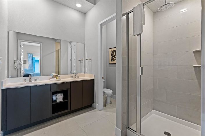 Image No.15-Propriété de 4 chambres à vendre à Reunion