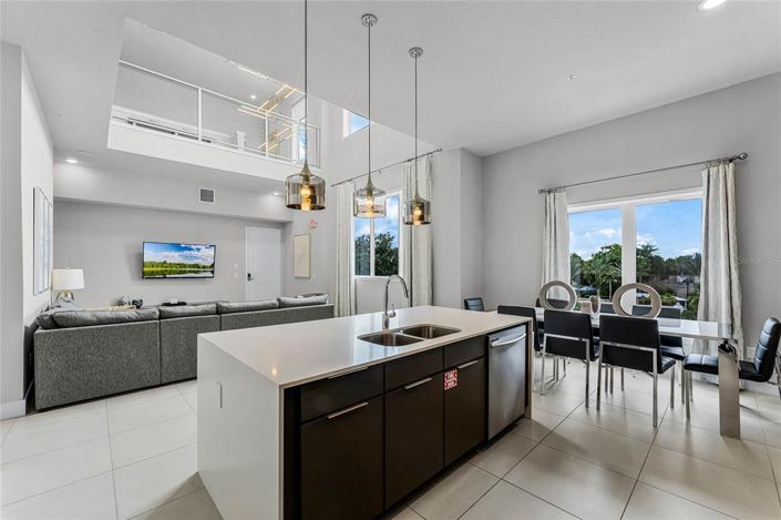 Image No.6-Propriété de 4 chambres à vendre à Reunion