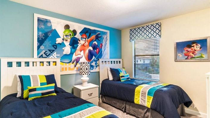 Image No.15-5 Bed Property for sale