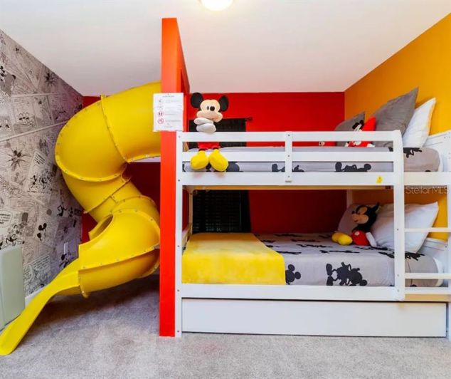 Image No.14-4 Bed Townhouse for sale