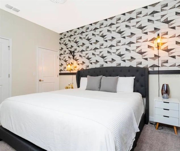 Image No.4-4 Bed Townhouse for sale