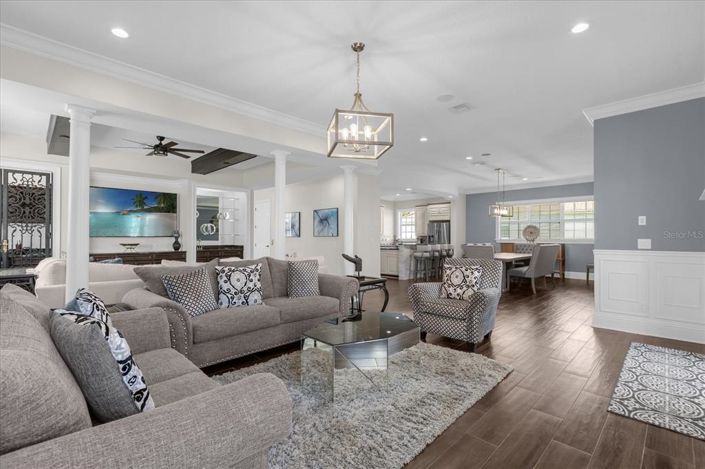 Image No.16-5 Bed Property for sale