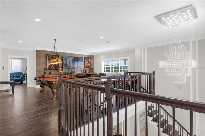 Image No.24-5 Bed Property for sale