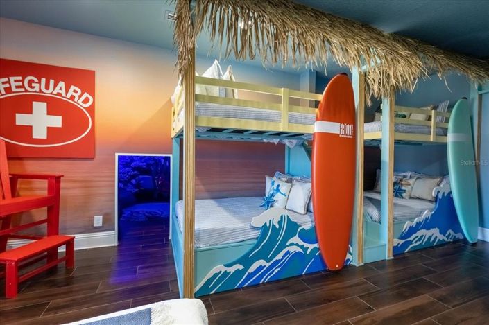 Image No.40-5 Bed Property for sale