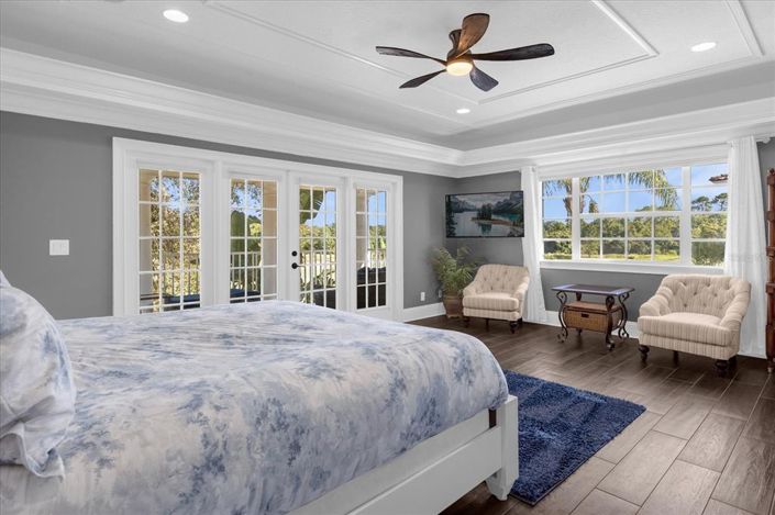 Image No.51-5 Bed Property for sale