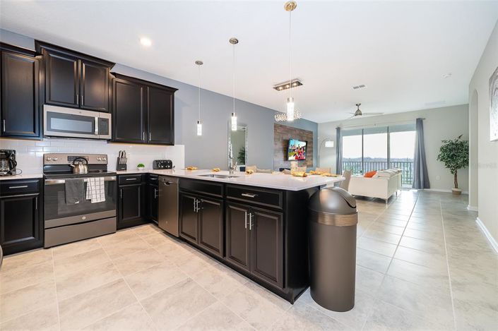 Image No.15-3 Bed Property for sale