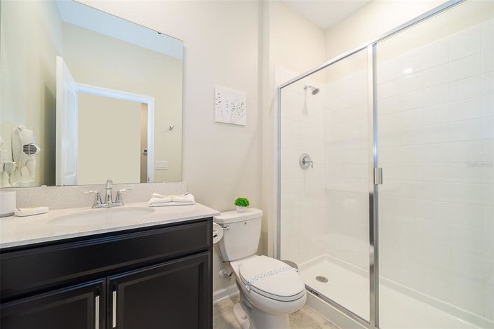 Image No.19-3 Bed Property for sale