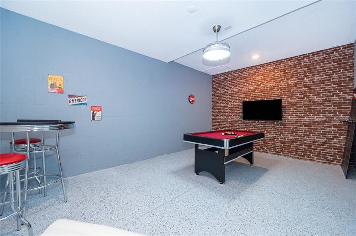 Image No.5-3 Bed Property for sale