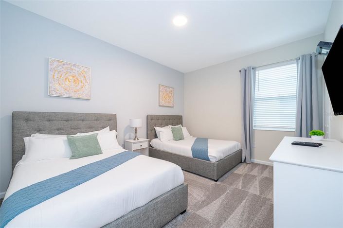 Image No.7-3 Bed Property for sale