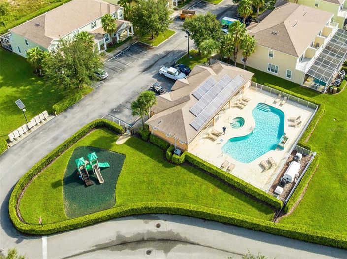 Image No.29-3 Bed Townhouse for sale