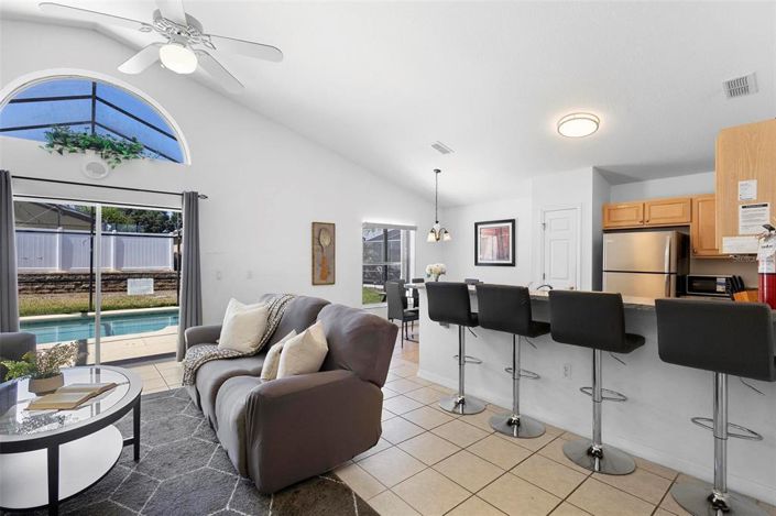 Image No.3-3 Bed Property for sale