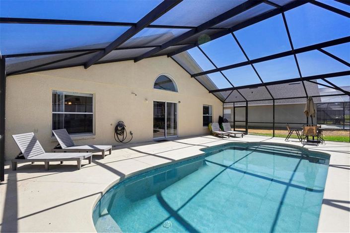 Image No.30-3 Bed Property for sale