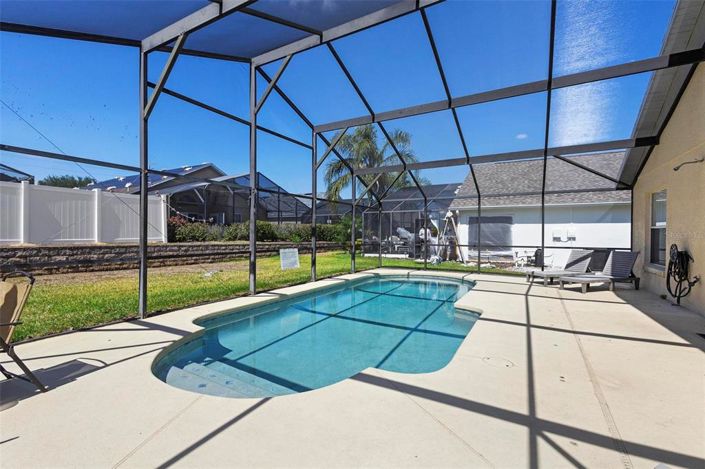 Image No.32-3 Bed Property for sale