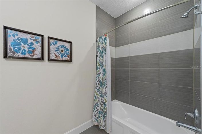 Image No.15-3 Bed Townhouse for sale