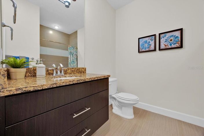 Image No.19-3 Bed Townhouse for sale