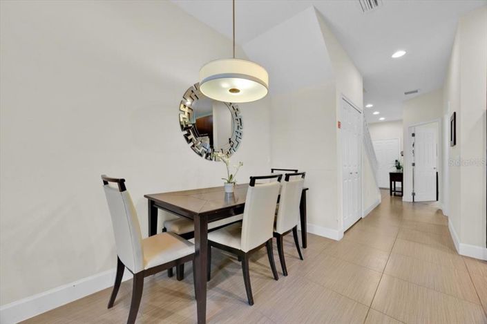 Image No.7-3 Bed Townhouse for sale