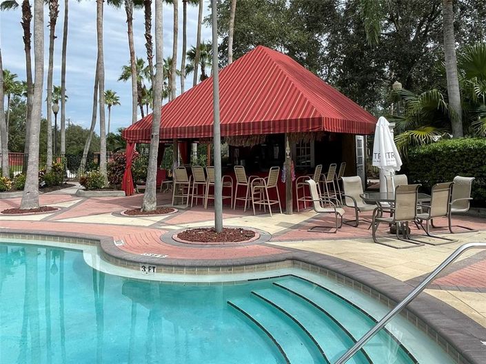 Image No.42-6 Bed Property for sale