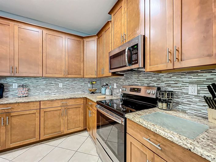 Image No.16-4 Bed Property for sale