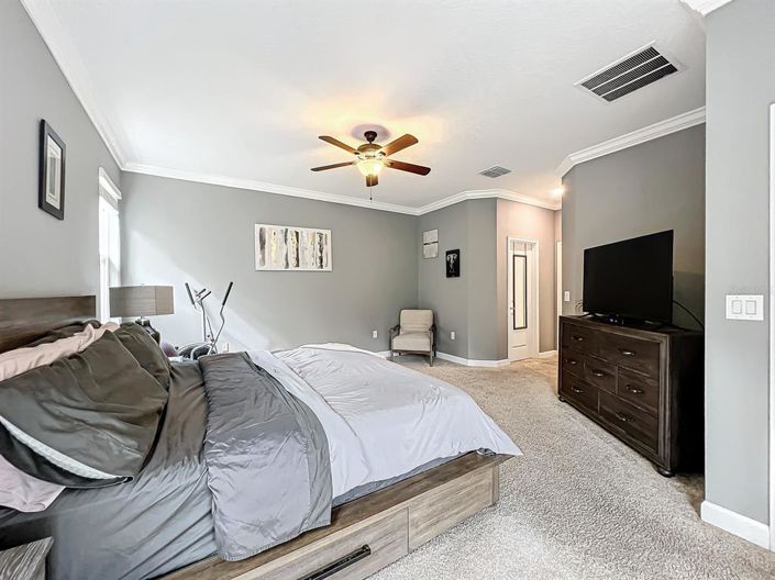 Image No.32-4 Bed Property for sale