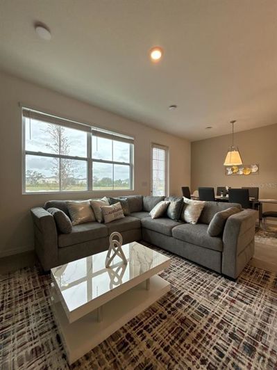 Image No.6-3 Bed Townhouse for sale