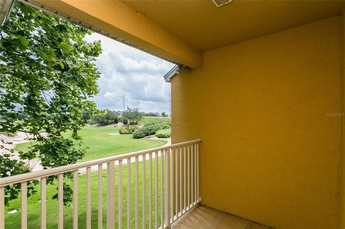 Image No.19-3 Bed Townhouse for sale