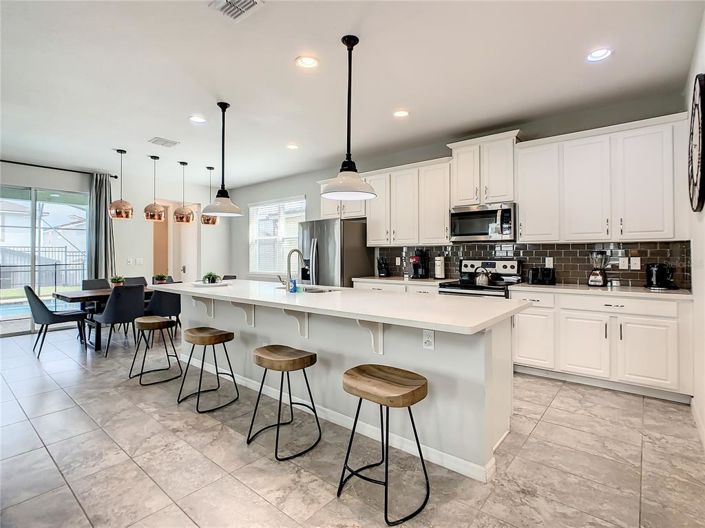 Image No.4-Propriété de 7 chambres à vendre à Kissimmee