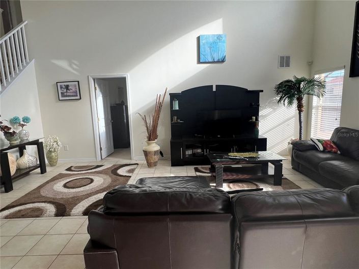 Image No.4-Propriété de 5 chambres à vendre à Davenport