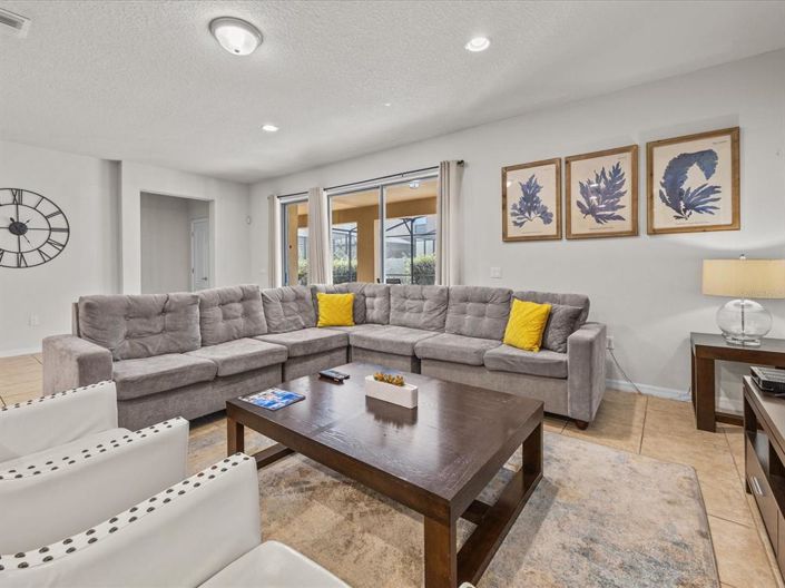 Image No.4-Propriété de 8 chambres à vendre à Kissimmee