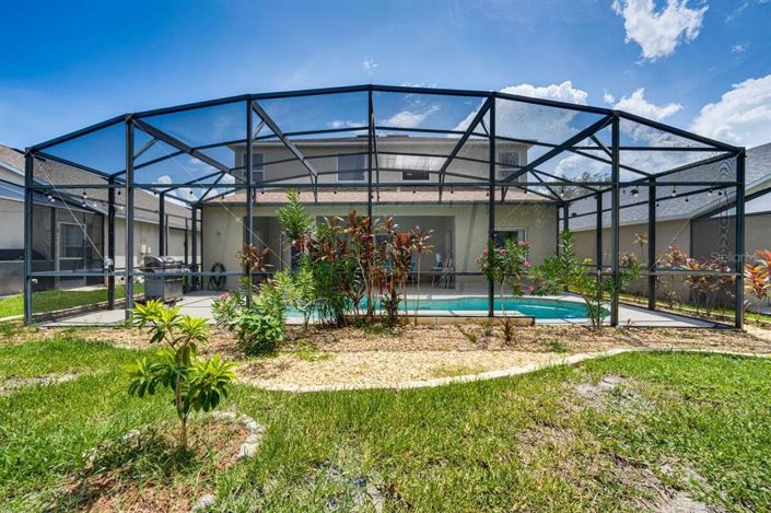 Image No.32-6 Bed Property for sale