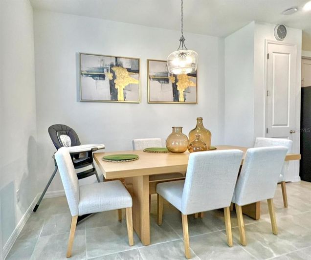 Image No.3-3 Bed Townhouse for sale