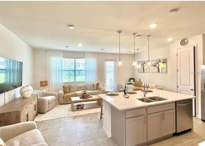 Image No.7-3 Bed Townhouse for sale