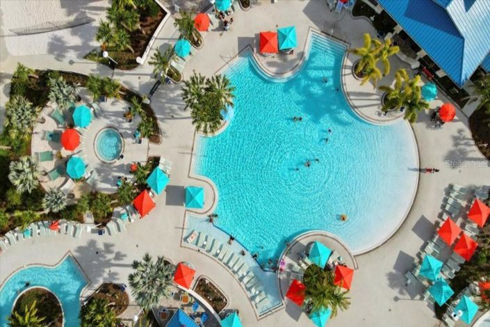 Image No.94-5 Bed Townhouse for sale