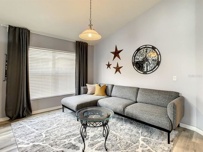 Image No.7-4 Bed Property for sale