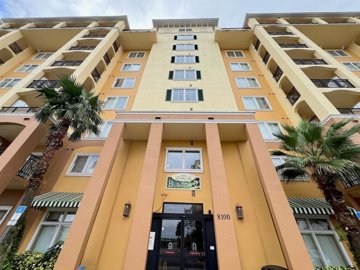 1 - Orlando, Propriété