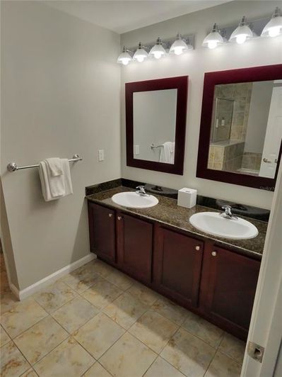 Image No.29-2 Bed Property for sale