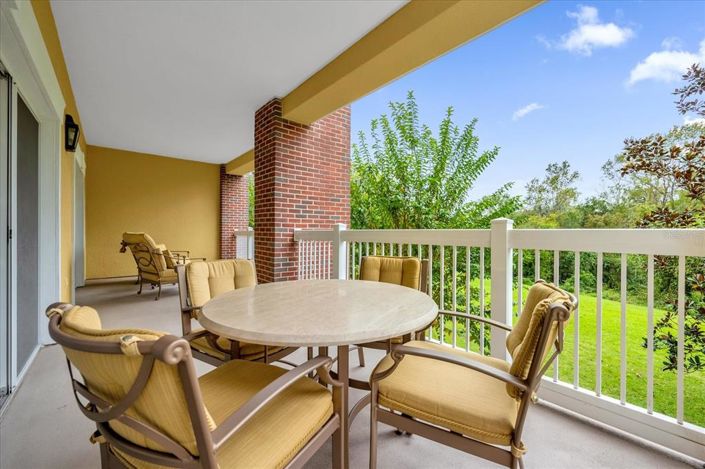 Image No.13-3 Bed Property for sale