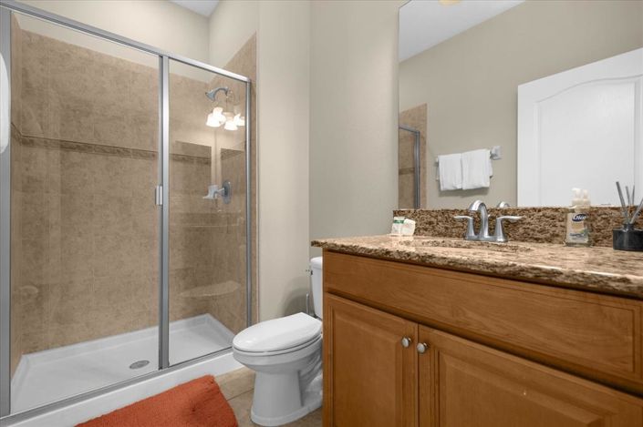 Image No.24-4 Bed Townhouse for sale