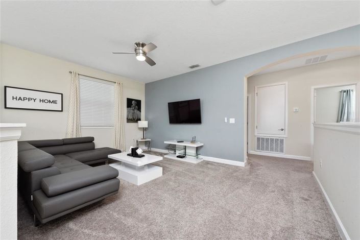 Image No.19-5 Bed Property for sale