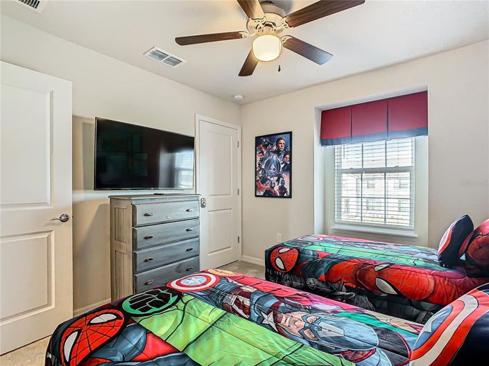 Image No.26-5 Bed Townhouse for sale