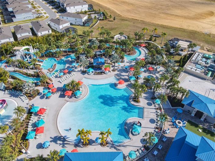 Image No.37-5 Bed Townhouse for sale