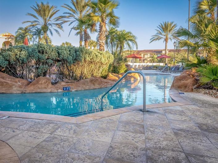 Image No.41-4 Bed Townhouse for sale