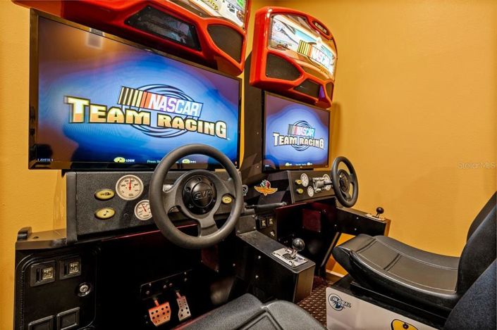 Image No.26-7 Bed Property for sale