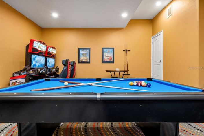 Image No.28-7 Bed Property for sale