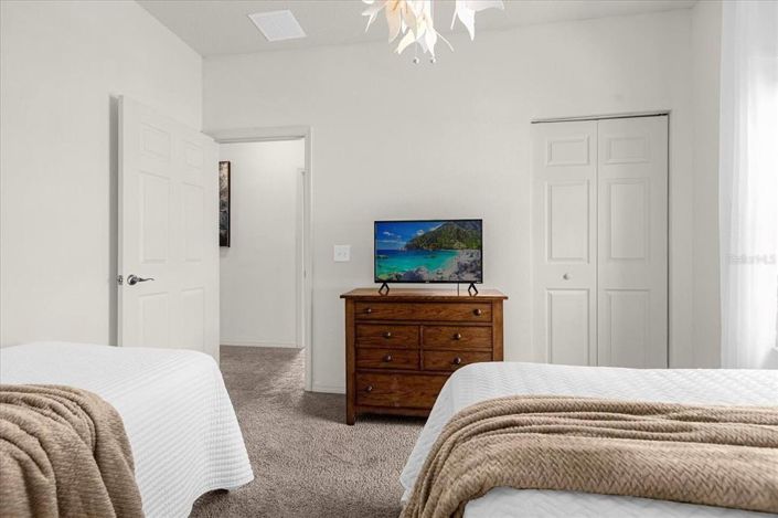 Image No.14-4 Bed Townhouse for sale