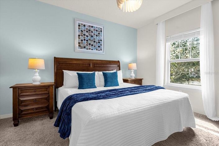 Image No.18-4 Bed Townhouse for sale