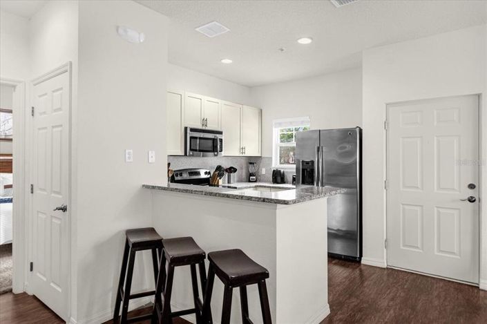 Image No.8-4 Bed Townhouse for sale