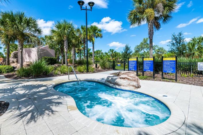 Image No.66-5 Bed Property for sale